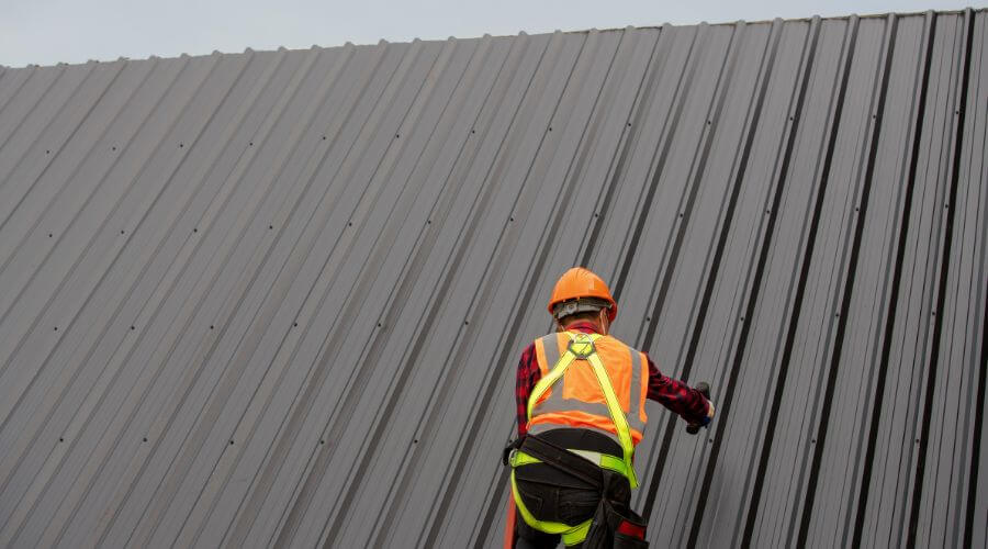 Professional gutter cleaning in Stanfield, AZ